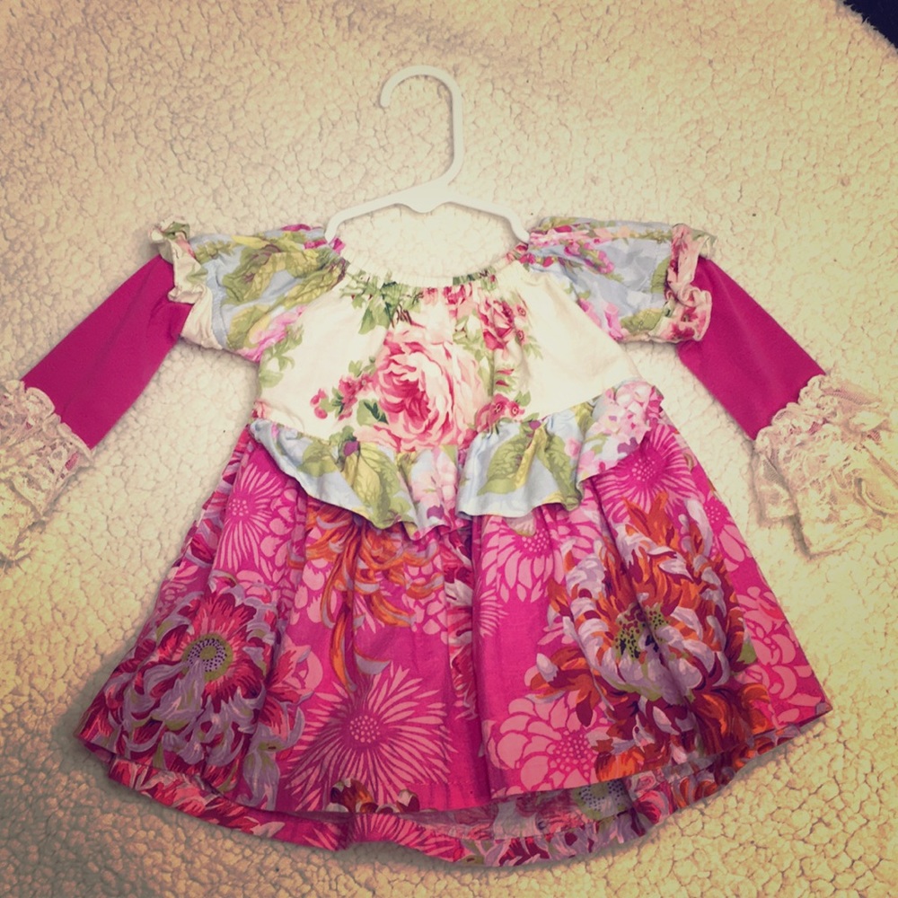 Giggle moon top baby 9 month